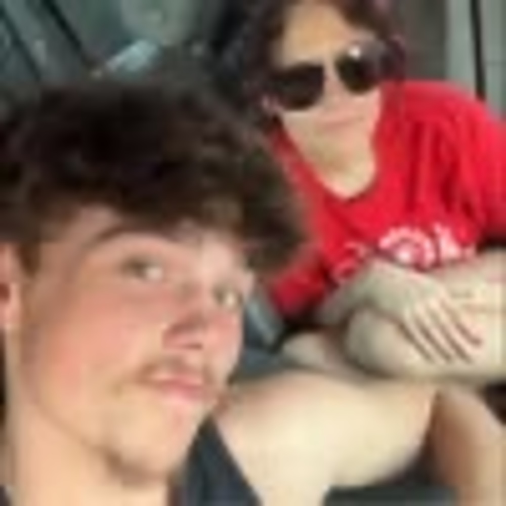 Meet your Posher, Ashton